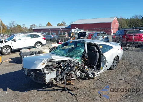 2001 Toyota Camry Solara Sle V6 z USA, uszkodzony, nr VIN 2T1CF28P01C532171